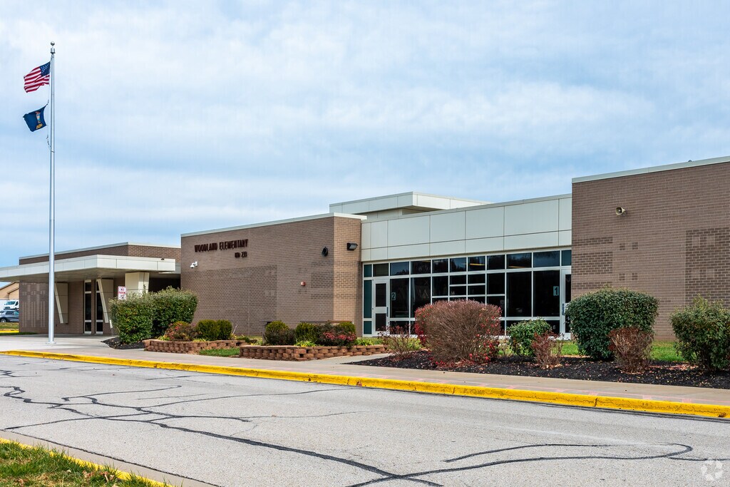 Woodland Elementary School is located in Olathe, Kansas.