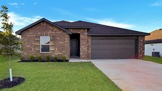 8523 E El Paso St, Broken Arrow, OK 74014