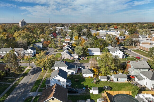 Central Lima is a quiet residential community situated just outside downtown Lima.