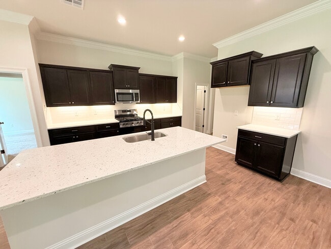 187 Lessie Dr, Stonewall, LA 71078 - photo 4