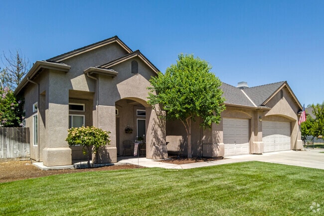 A modern home in a quiet area of Hughson.
