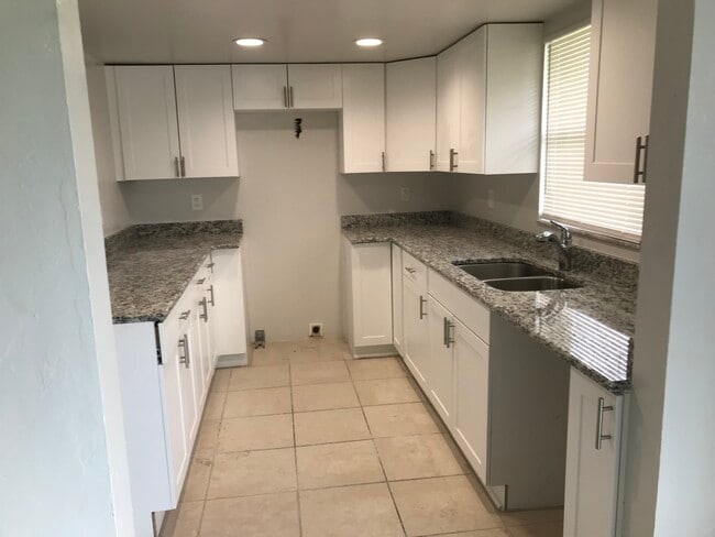 300 Anita Ave S, Lehigh Acres, FL 33976 - photo 4