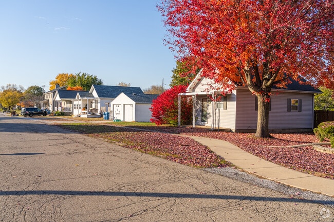 Tree-lined streets and cozy cottages add to North Utica’s small-town appeal.