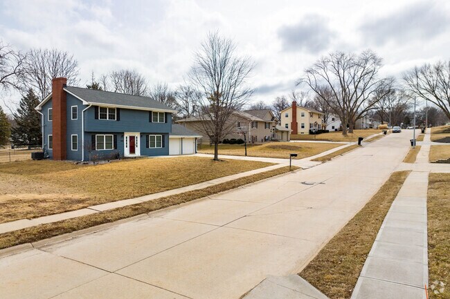 Take an evening stroll on the neighborhood sidewalks.