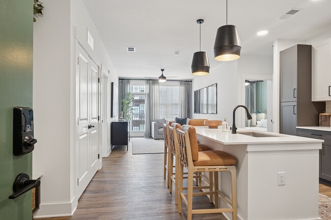 Welcoming entrances to your private space