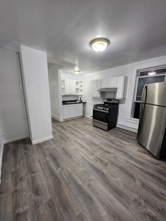 84 Salem St Unit 2 floor B, Lawrence, MA 01843