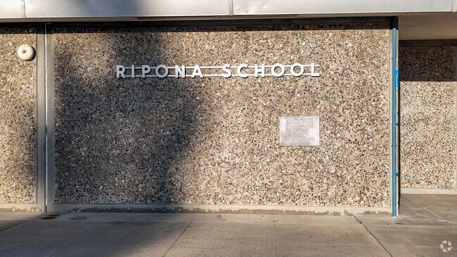 Ripona Elementary is a community-focused institution dedicated to empowering students in Ripon.