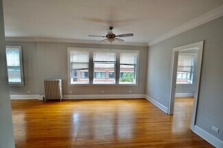 4427 N Rockwell St Unit 4414-2, Chicago, IL 60625