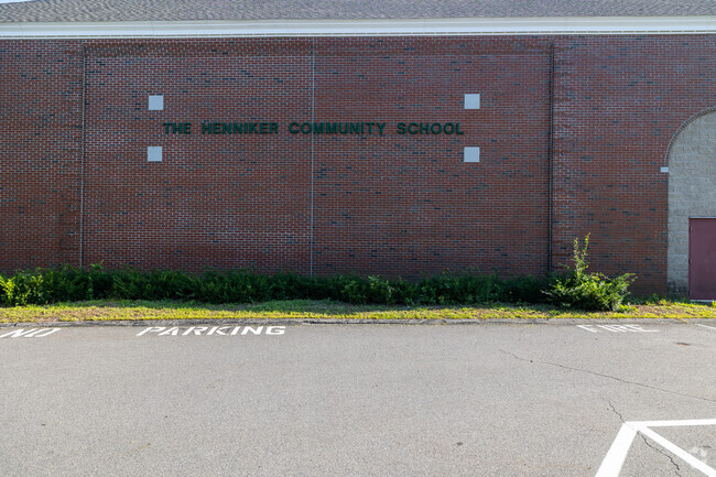 Henniker Community School in Henniker serves grades Pre-K to 8th grade.