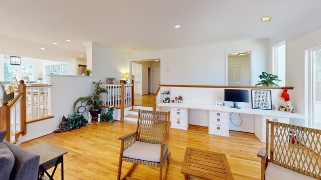 505 Delancy Cir, Devon, PA 19333 - photo 2