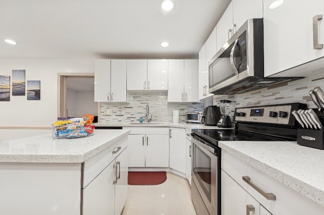 3936 Tracewood Ln, Boynton Beach, FL 33436 - photo 6