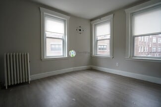 368 Riverway Unit 12, Boston, MA 02115