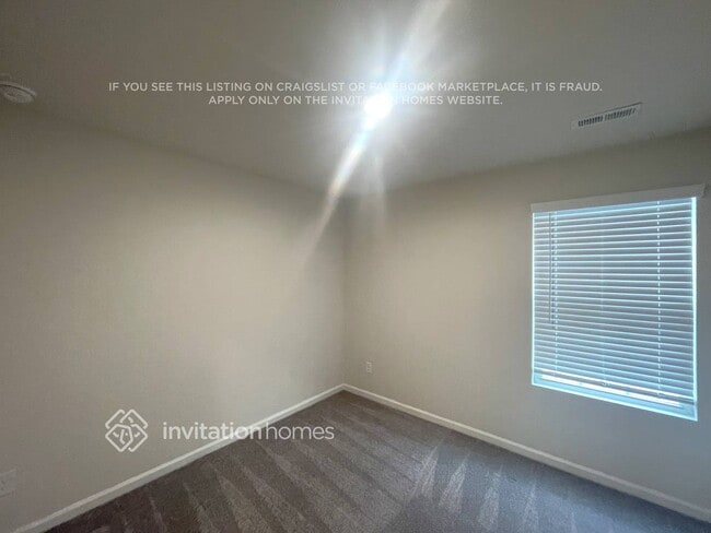 6144 Foggy Btm Cir, Charlotte, NC 28262 - photo 7