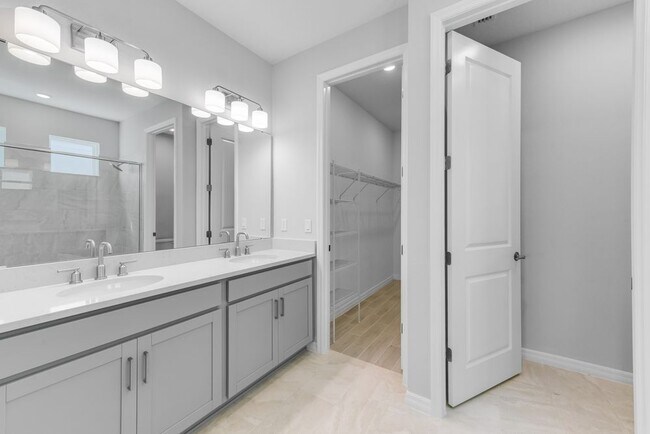 8566 Big Dipper Dr, Sarasota, FL 34241 - photo 4