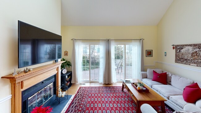 11 Braxton Ct, East Windsor, NJ 08520 - photo 3