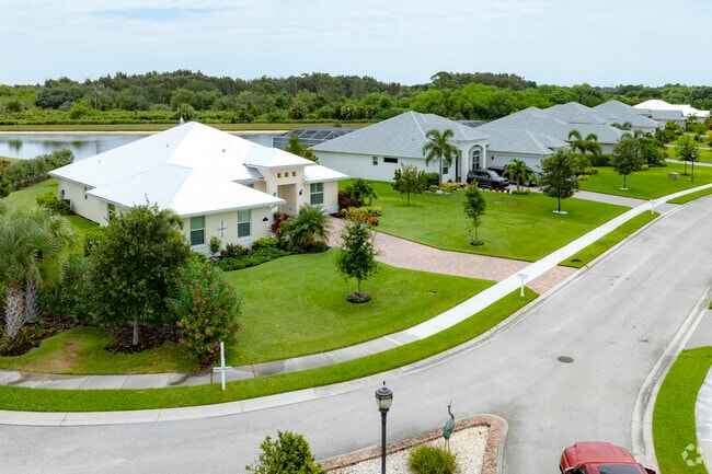 Residents along this row of Sebastian Highlands homes can enjoy a walk along the sidewalks.