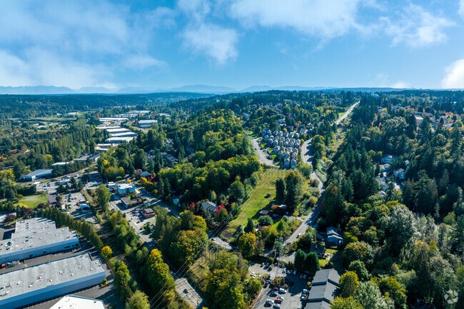 Green spaces and quiet streets define Brickyard Road-Queensgate’s residential character.
