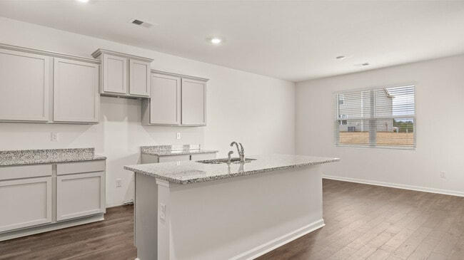 58 Weymouth Dr, Locust Grove, GA 30248 - photo 4