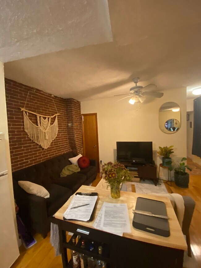 105 Salem St unit 10, Boston, MA 02113 - photo 7