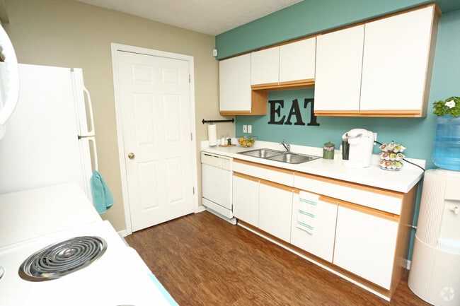 Springbrook Meadows Apartments, Jackson, MI 49202 - photo 7