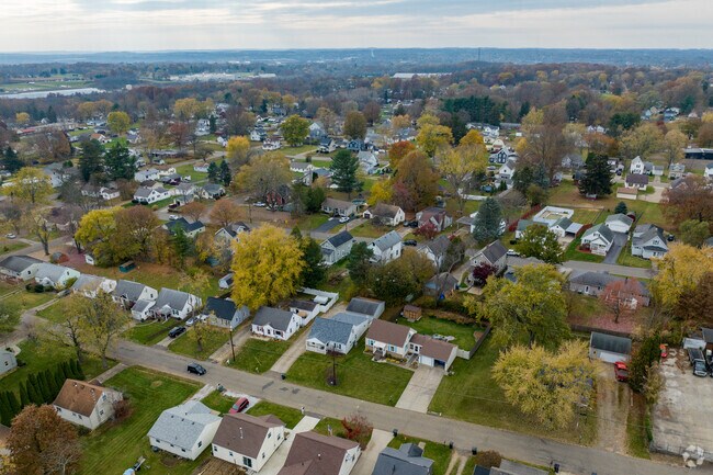 Perry Heights has charm, character and a great sense of community.
