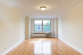 210 W 89th St Unit 301, New York, NY 10024