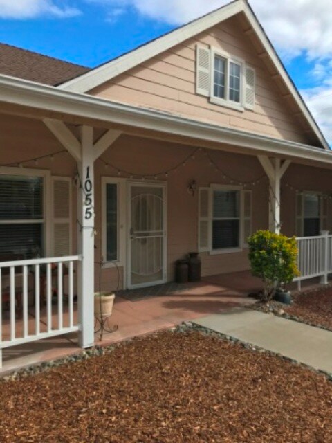 1055 Tishlini Ln Unit 1055 Tishlini Lane, Templeton, CA 93465