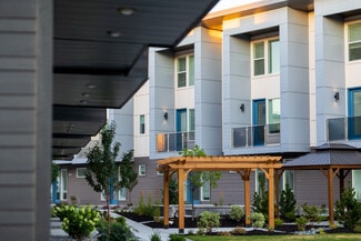 444 S State St, Clearfield, UT 84015