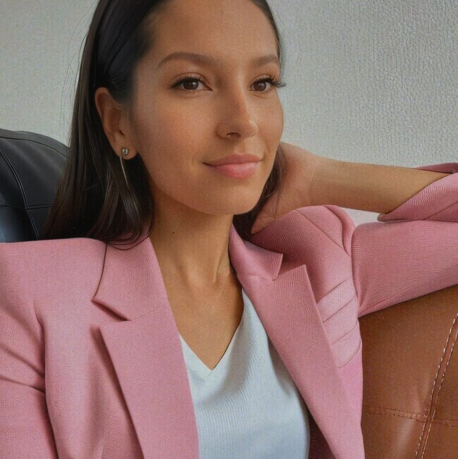 Agent Photo