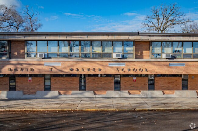 Walker Elementary School has an overall Niche grade of A minus.