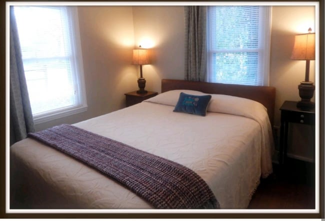 123 N Mapleton Dr, East Flat Rock, NC 28726 - photo 3