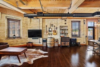 1818 N Water St Unit 306, Milwaukee, WI 53202