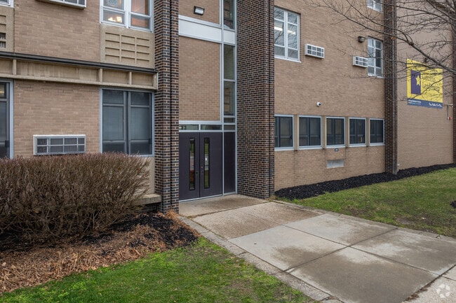 Citizens Academy challenges students by offering an all encompassing curriculum.