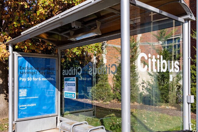 Central Davenport offers access to Red, Green, and Pink Citibus routes.