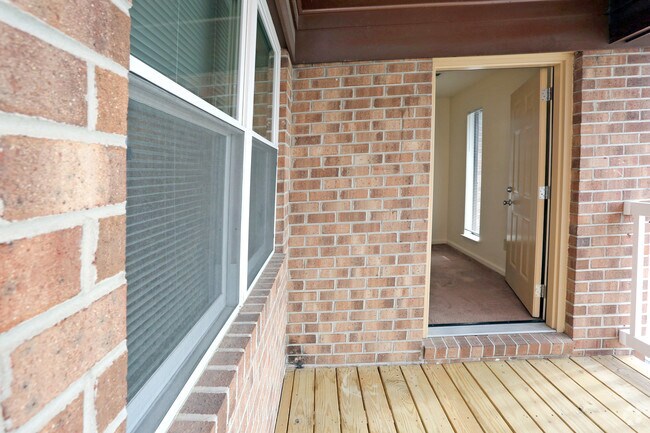 Cunnigham Apartments, Hampton, VA 23666 - photo 7