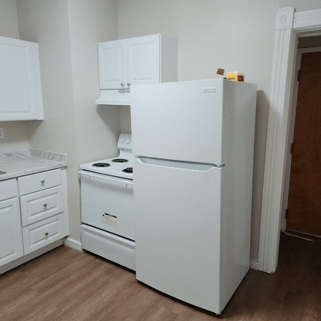 43 Austin St unit 32, Worcester, MA 01609 - photo 2