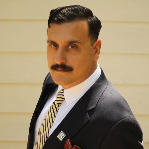 Agent Photo