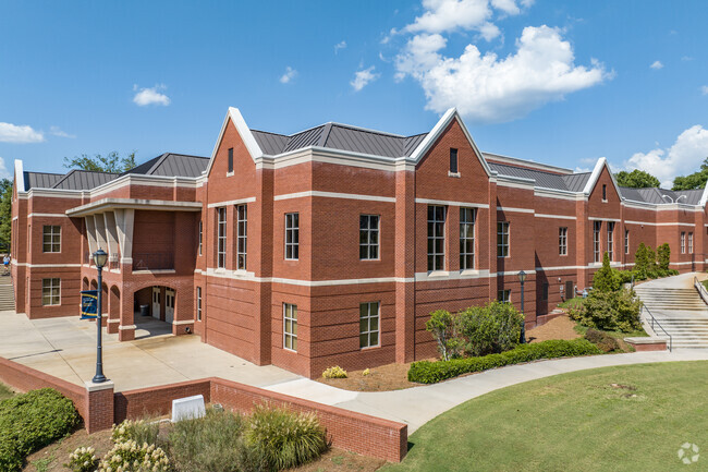 Mount De Sales Academy has an overall grade of A+ on Niche.