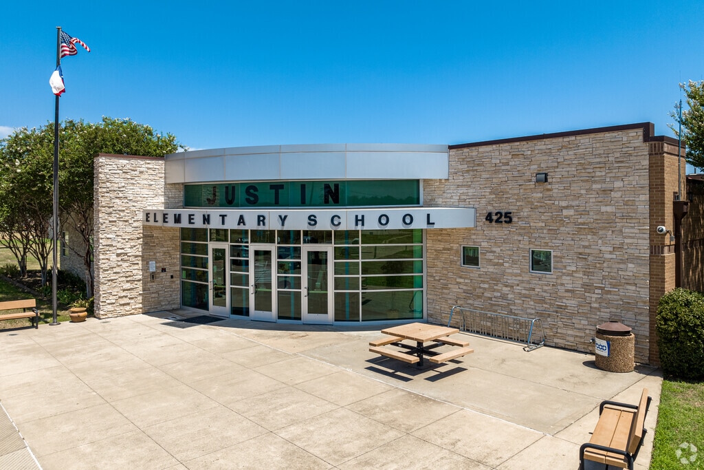 The youngest minds of the community attend Justin Elementary School.