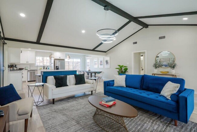 1205 Hillsdale Dr unit ID1019474P, Richardson, TX 75081 - photo 2