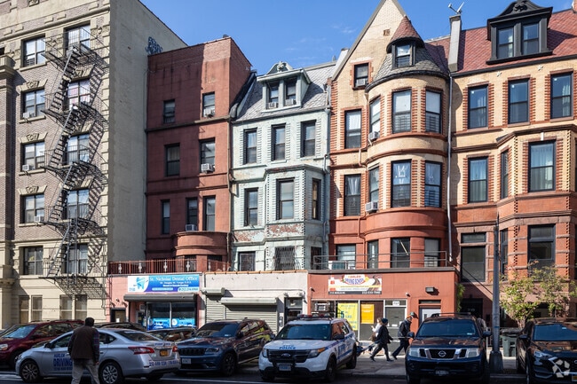 Time-traveling with Sugar Hill's Victorian Romanesque Revival architectural gems.