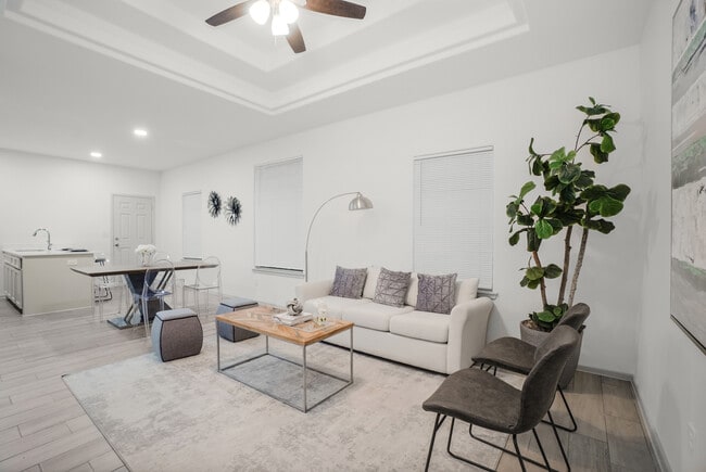 1002 N Tower Rd unit 2, Alamo, TX 78516 - photo 5