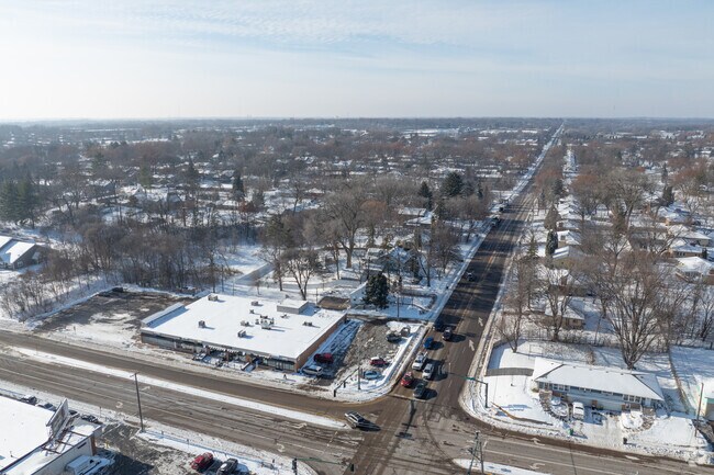 Local shopping and dining options are right within reach in Valley Place.