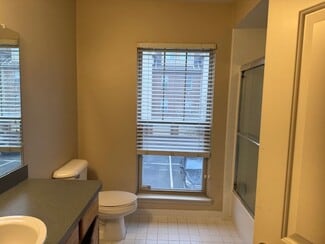 158 Tiffany Ln Unit 158 Tiffany Lane, Royal Oak, MI 48067