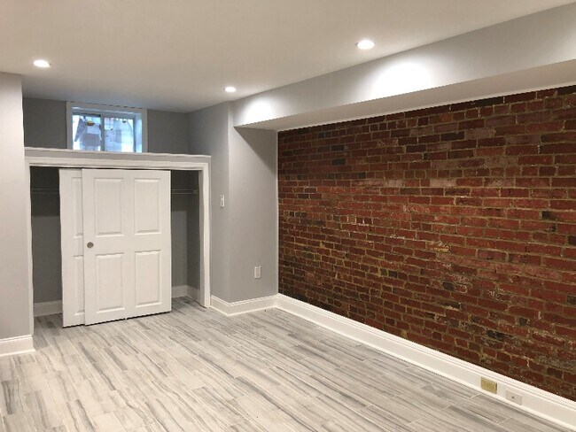 60 V St NW unit B, Washington, DC 20001 - photo 4