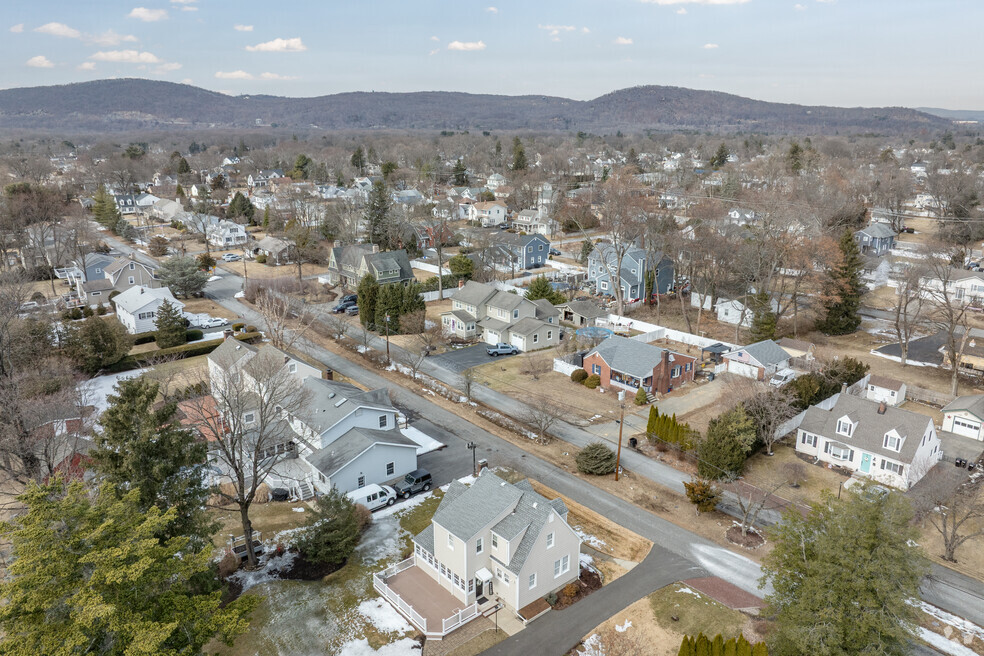 CP_Pompton Plains_1009274_p1_EM_03112025