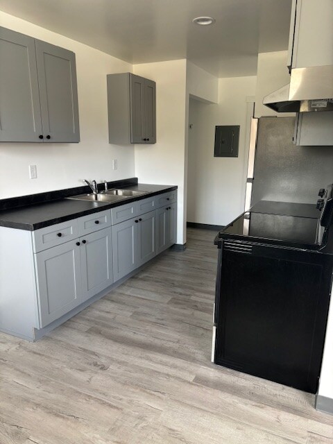 595 Wagner Dr unit 19, Battle Creek, MI 49017 - photo 2