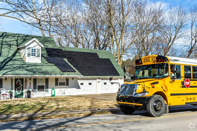 Greenland neighborhood has a classic, country vibe.