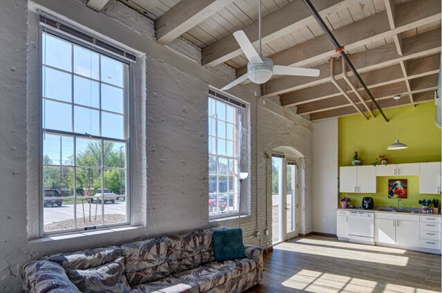 Louden Lofts, Fairfield, IA 52556 - photo 3