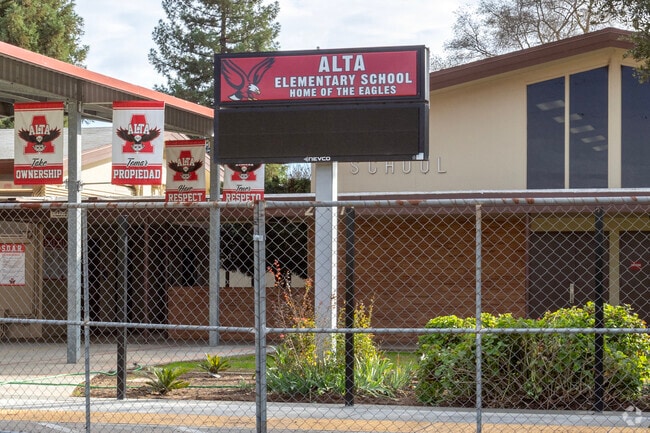 Welcome to Alta Elementary School in Reedley.